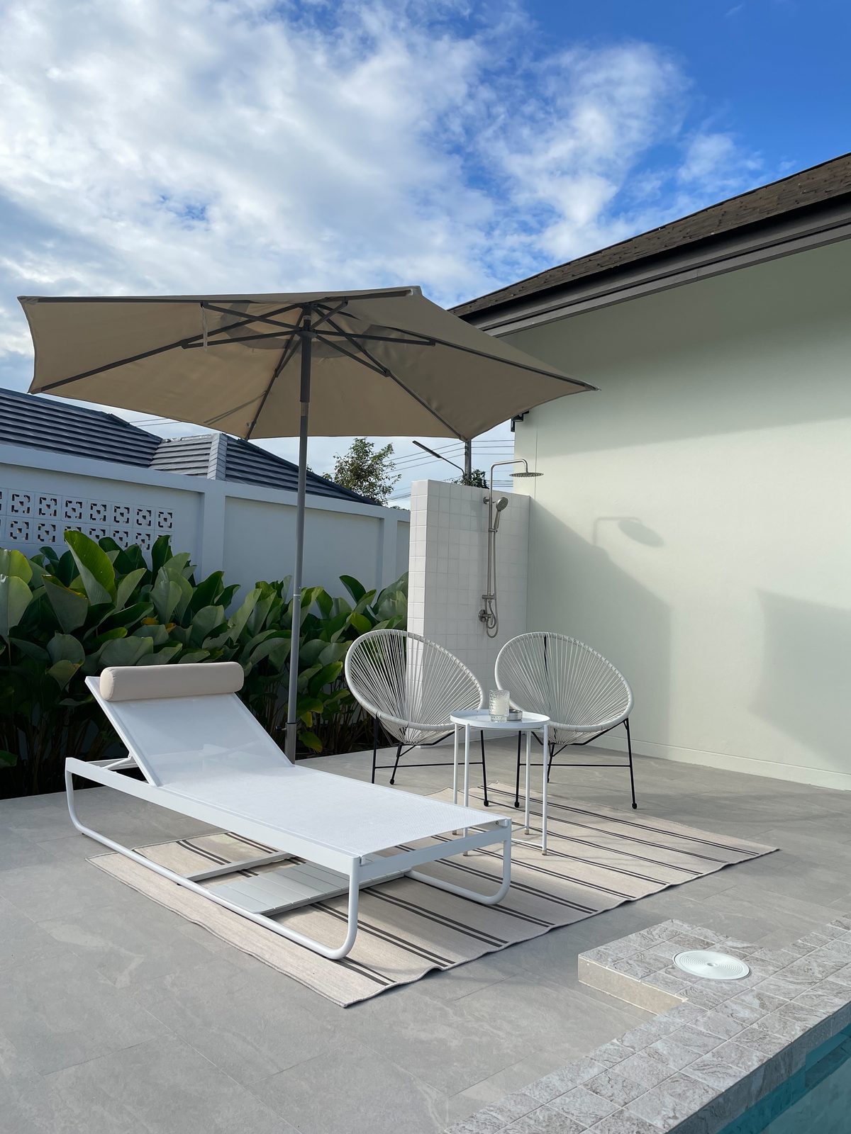 Villa B2 — wide shot