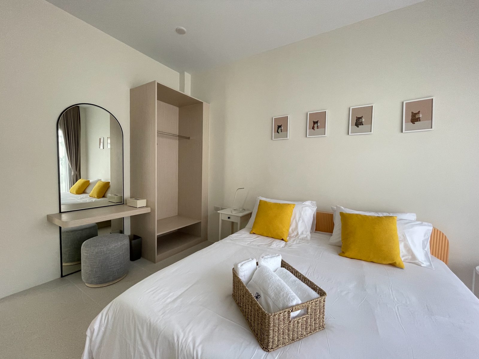 Villa B2 — bathroom